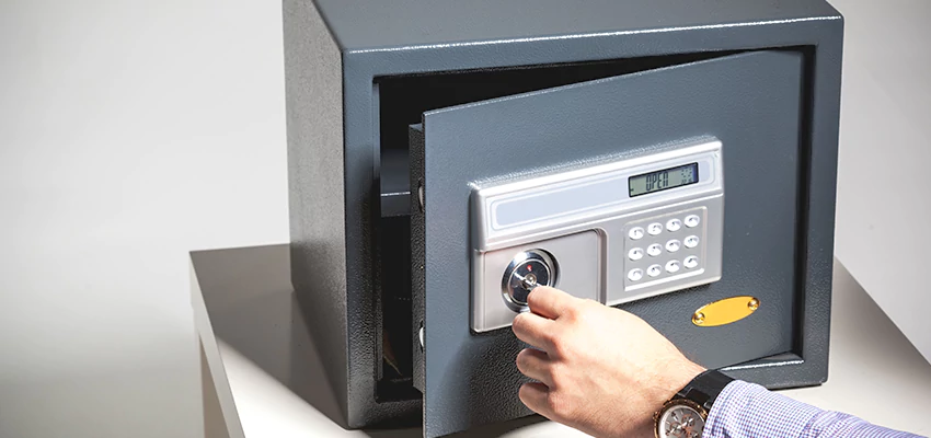 Jewelry Safe Unlocking Service in Paradise, California